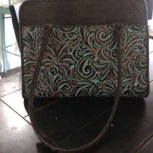 Turquoise tooled  leather nwot Patricia Nash shoulder bag.